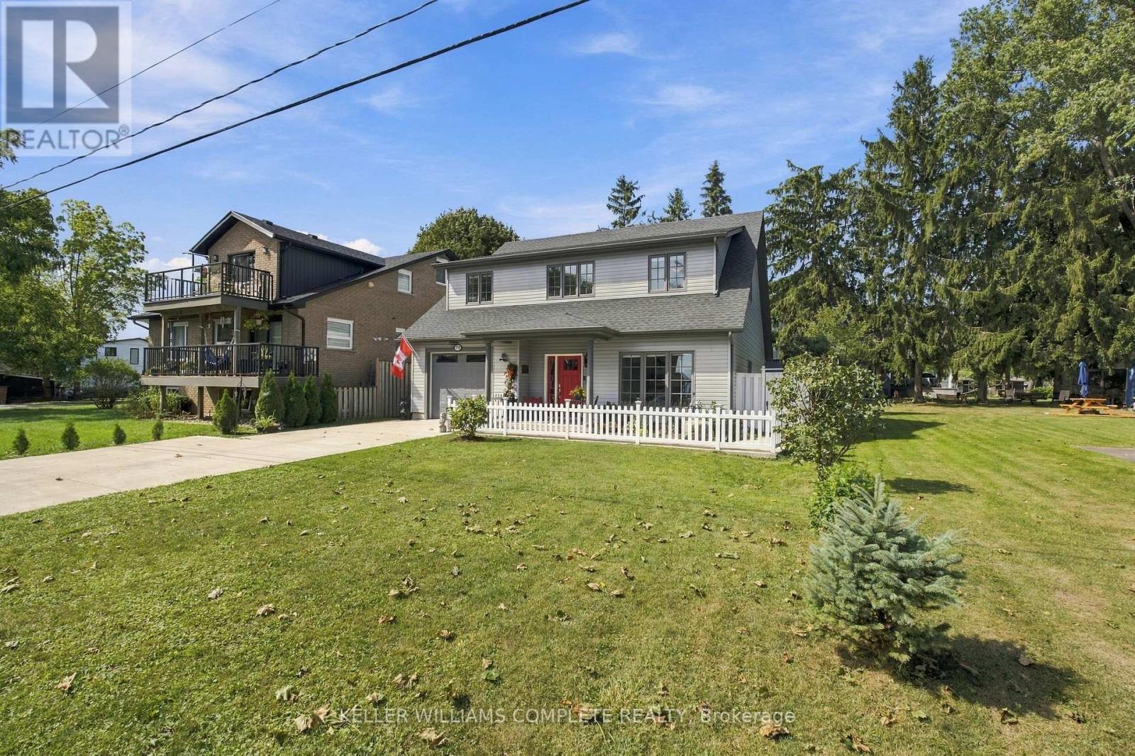 3710 Crystal Beach Drive N, Fort Erie, Ontario  L0S 1B0 - Photo 3 - X13823088