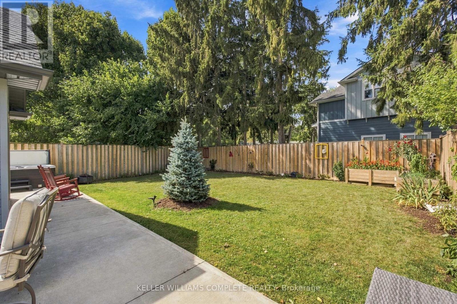 3710 Crystal Beach Drive N, Fort Erie, Ontario  L0S 1B0 - Photo 32 - X13823088