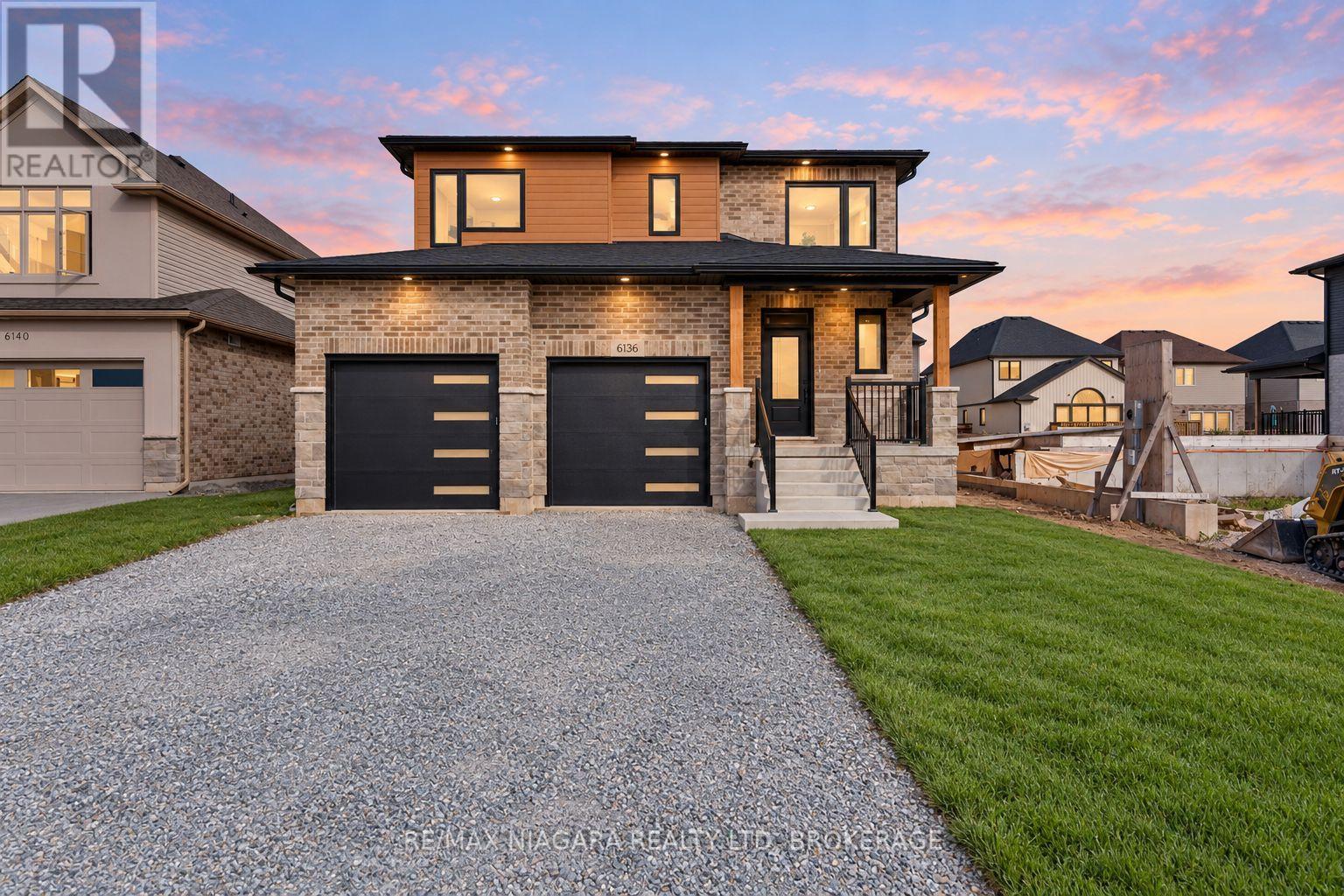 6136 CURLIN CRESCENT, Niagara Falls, Ontario