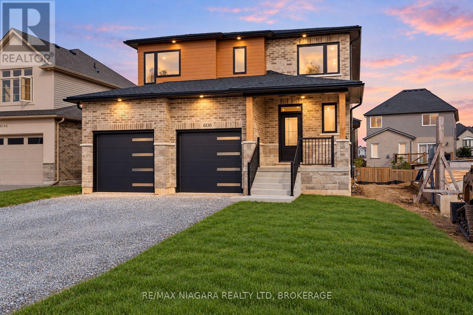6136 Curlin Crescent, Niagara Falls, Ontario  L2H 3W8 - Photo 3 - X13824234