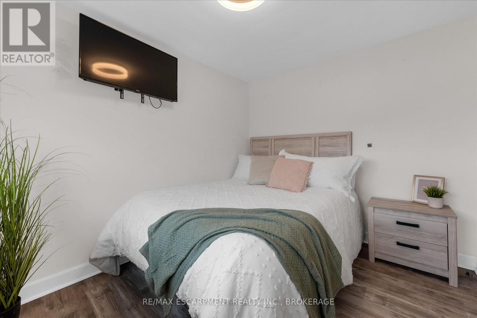 301 - 5 Viking Court, Grimsby, Ontario  L3M 3T8 - Photo 16 - X13824270