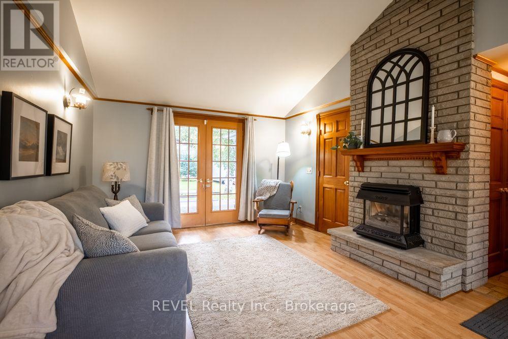 340 Thornwood Avenue, Fort Erie, Ontario  L0S 1N0 - Photo 11 - X13824628