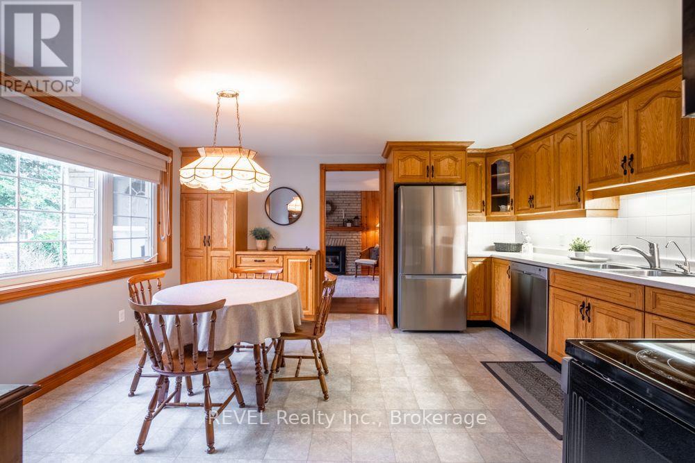 340 Thornwood Avenue, Fort Erie, Ontario  L0S 1N0 - Photo 25 - X13824628