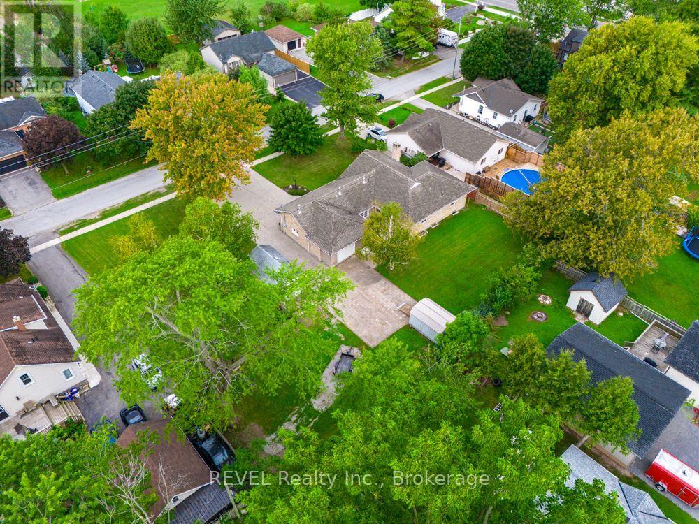 340 Thornwood Avenue, Fort Erie, Ontario  L0S 1N0 - Photo 40 - X13824628