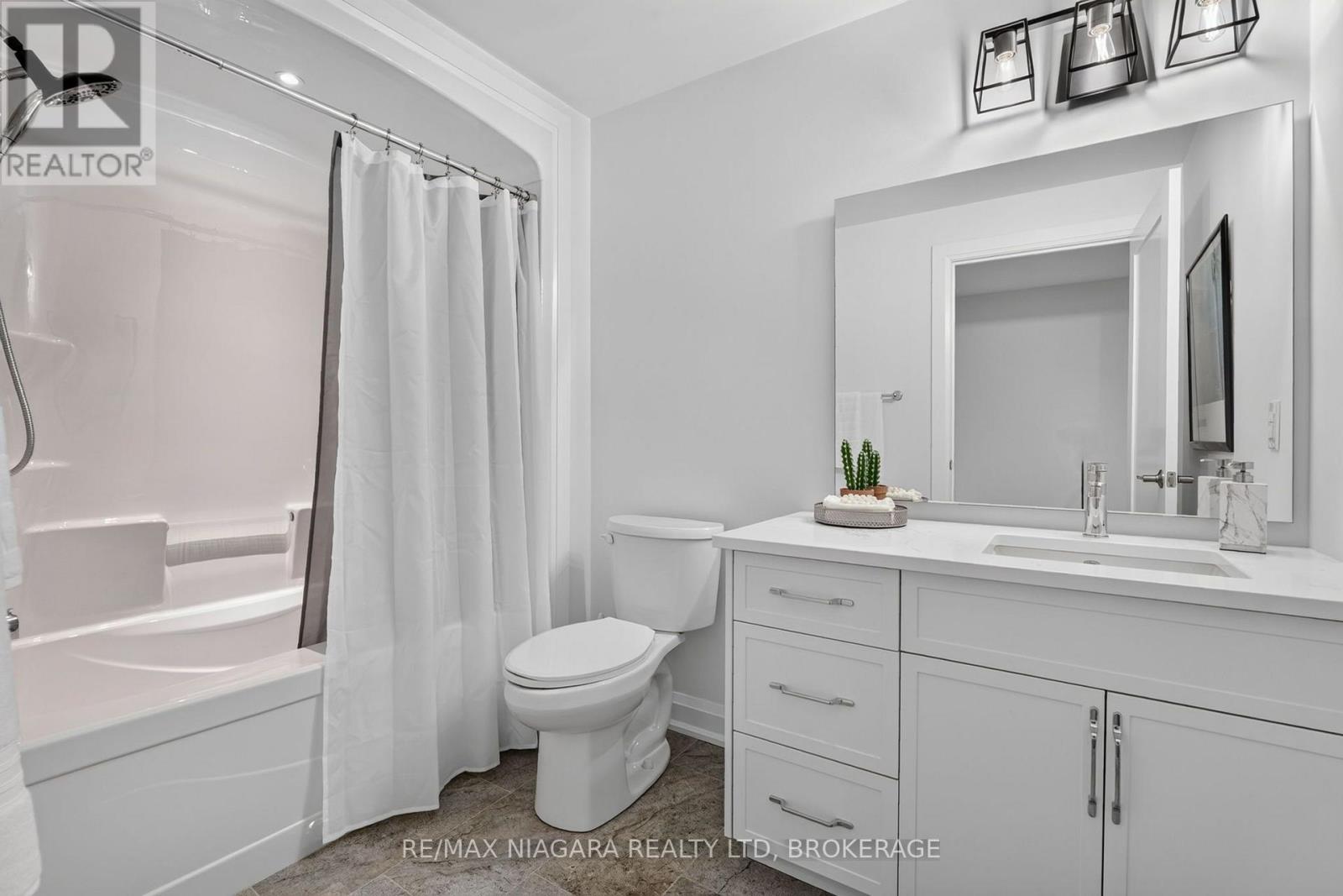 16 Mills Lane, Niagara-On-The-Lake, Ontario  L0S 1J0 - Photo 40 - X13825436