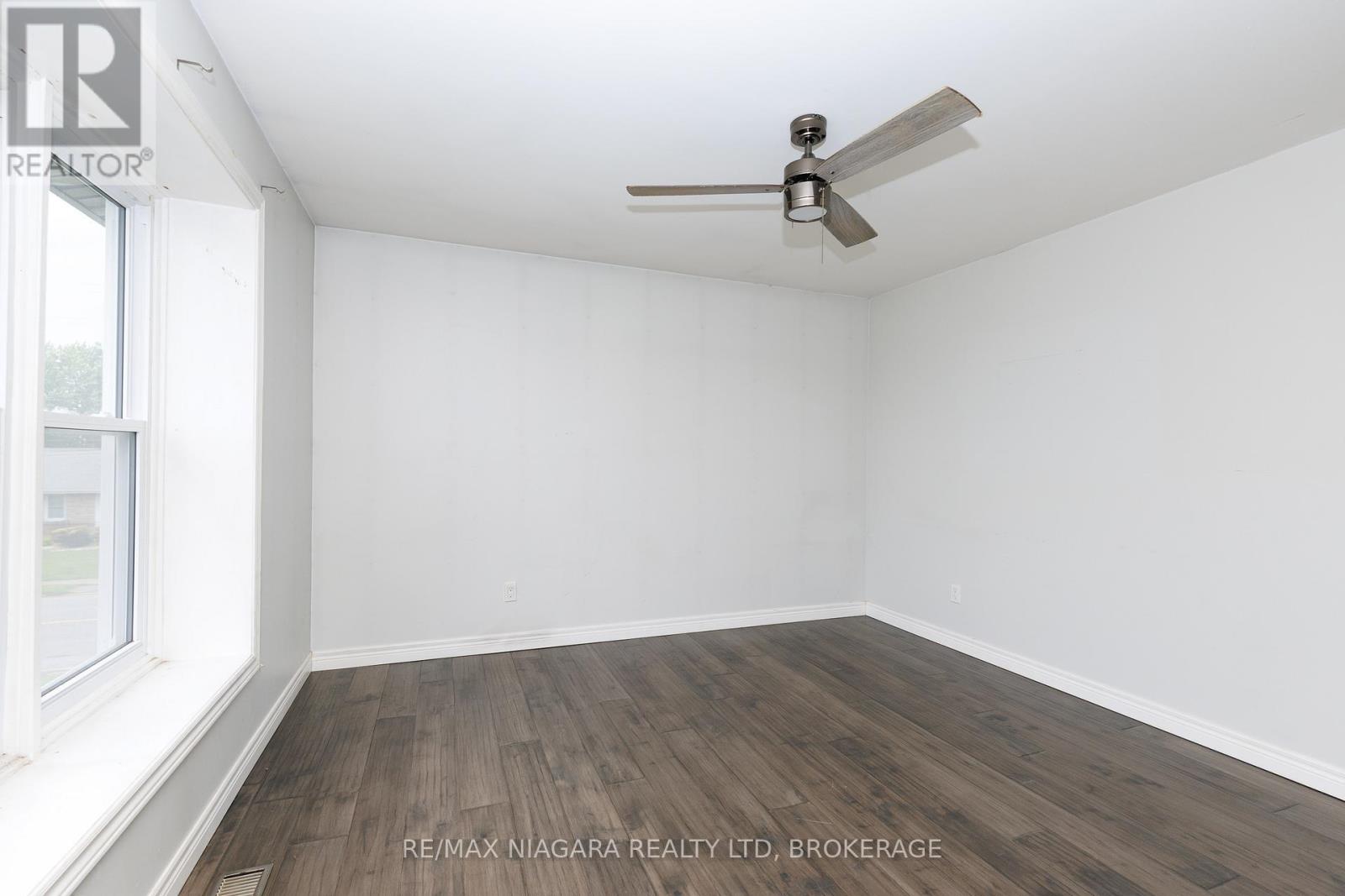 1 - 252 Bertie Street, Fort Erie, Ontario  L2A 1Z6 - Photo 14 - X13826338