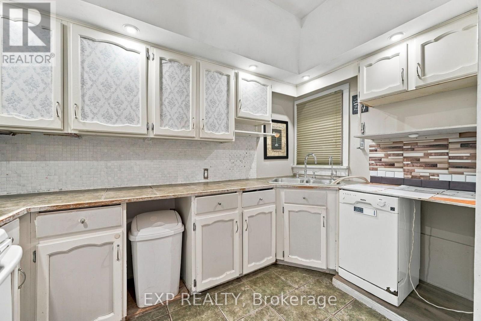 15 Margery Road, Welland, Ontario  L3B 2P5 - Photo 11 - X13826586