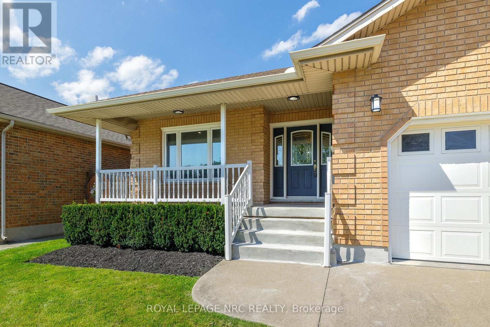 7621 Cameron Court, Niagara Falls, Ontario  L2H 3G9 - Photo 4 - X13826802