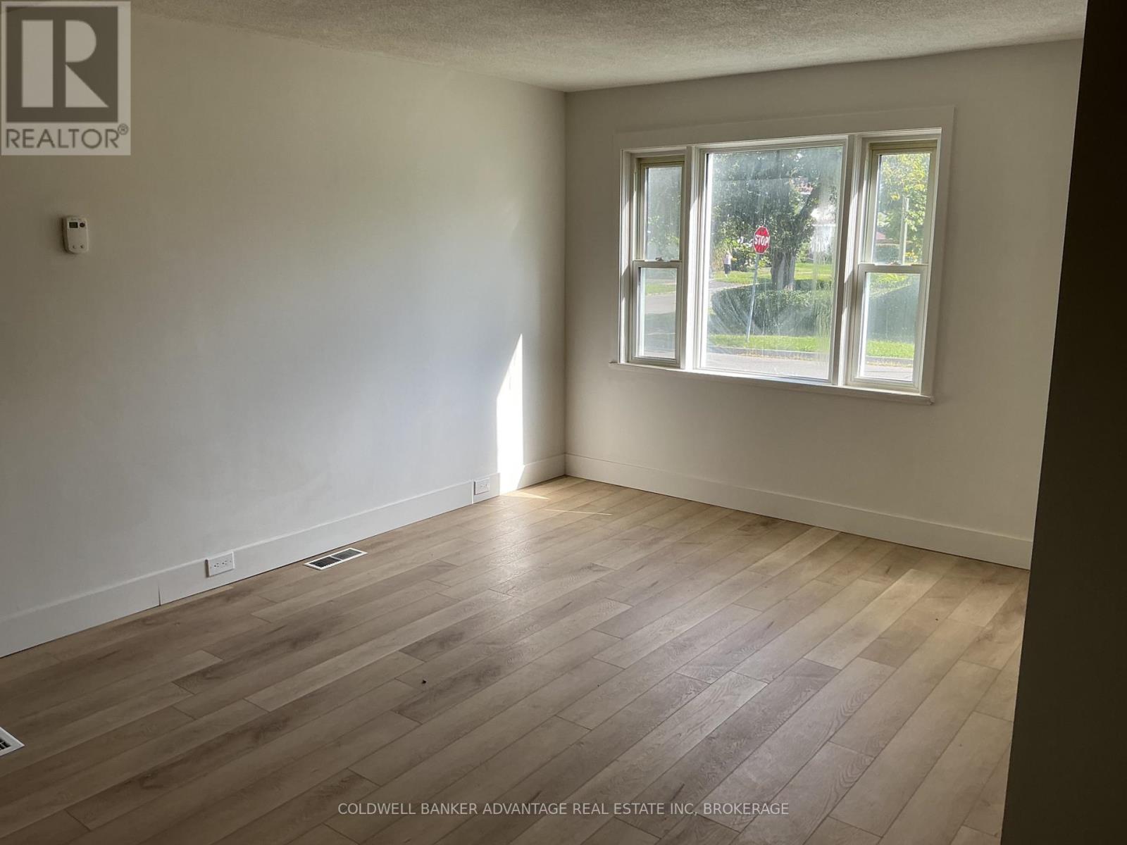 64 Chetwood Street, St. Catharines, Ontario  L2S 2A4 - Photo 6 - X13827544
