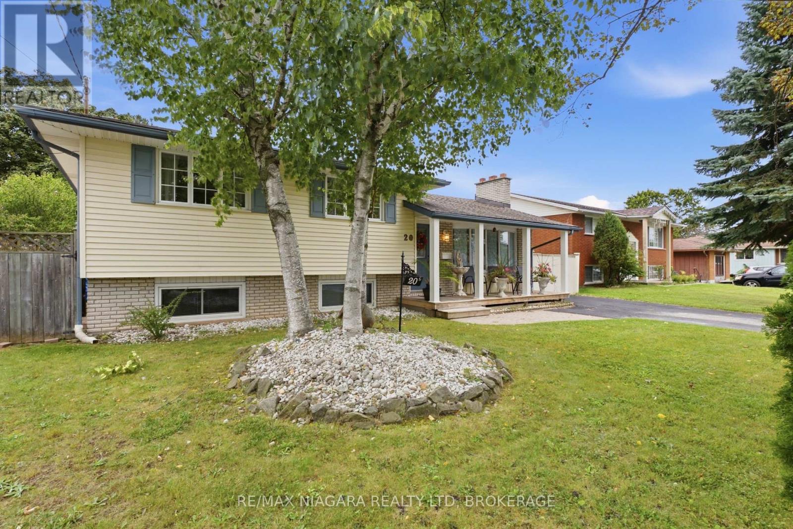 20 Arthur Street, St. Catharines, Ontario  L2M 1G9 - Photo 2 - X13827914