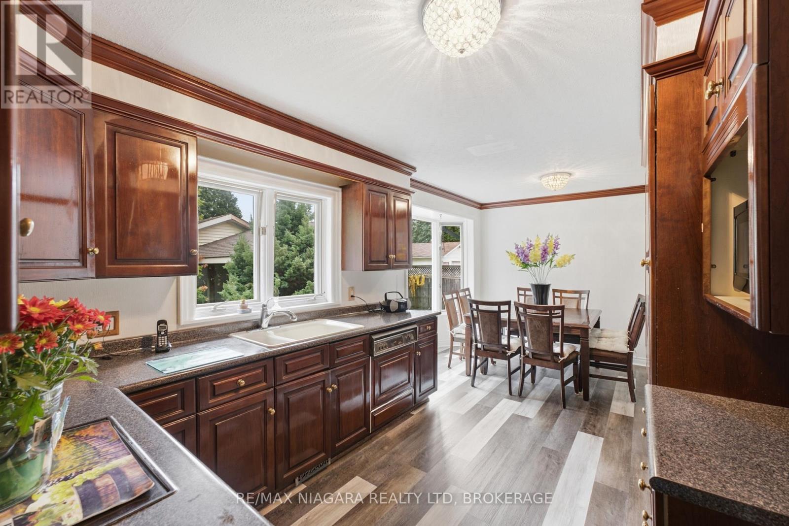 20 Arthur Street, St. Catharines, Ontario  L2M 1G9 - Photo 9 - X13827914