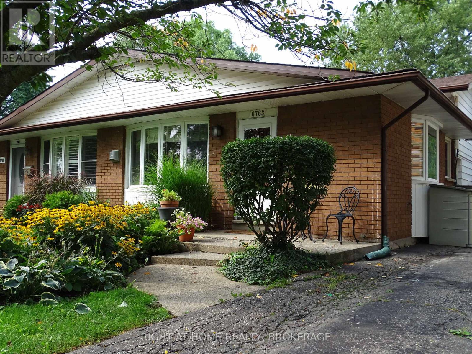 6763 Wilinger Street, Niagara Falls, Ontario  L2J 2B4 - Photo 2 - X13828462