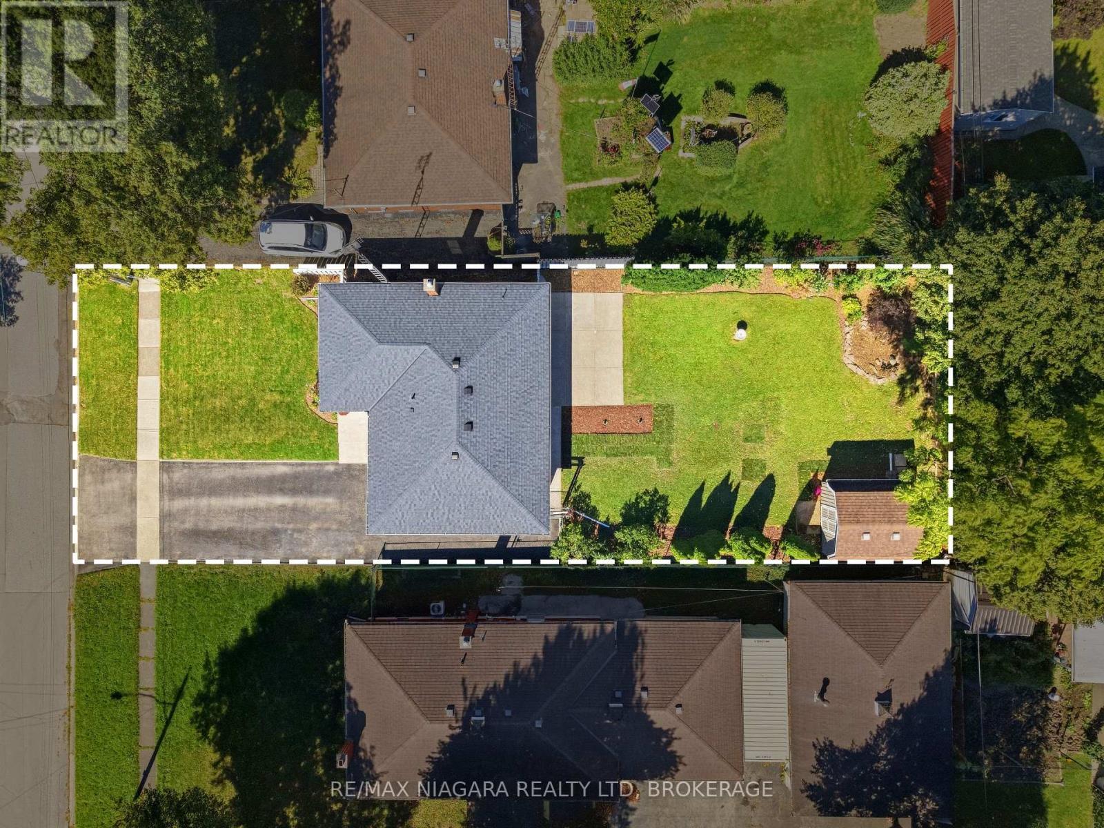 7771 Wilson Crescent, Niagara Falls, Ontario  L2G 4S6 - Photo 2 - X13829096