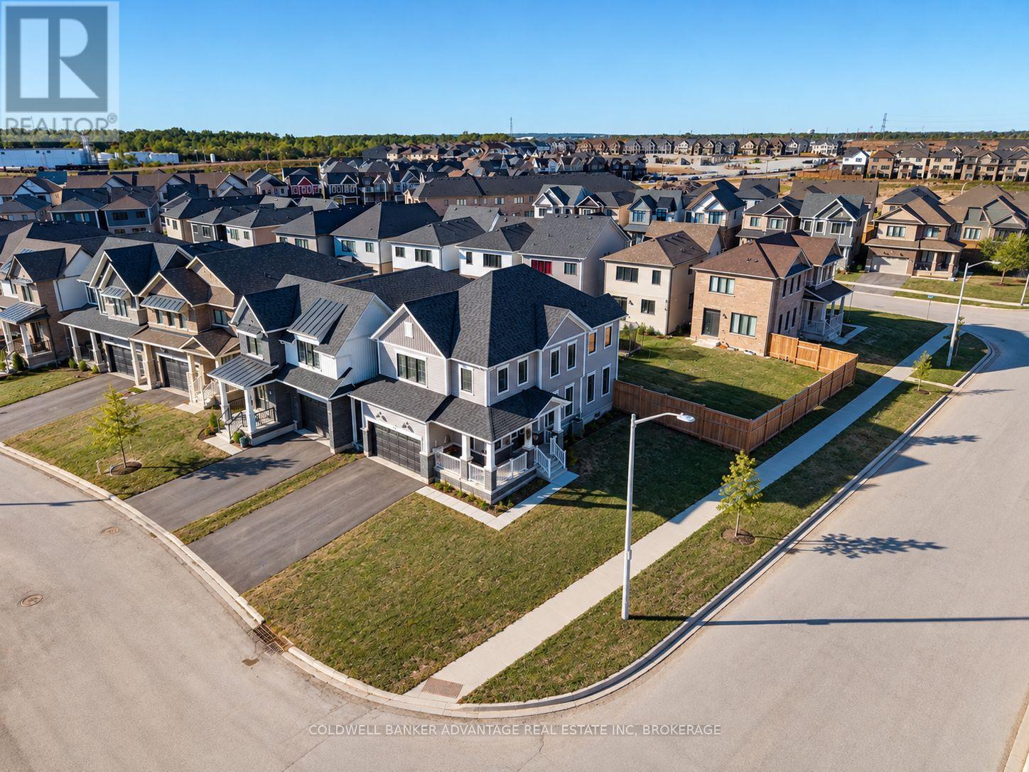 8 DOWNRIVER DRIVE, Welland, Ontario