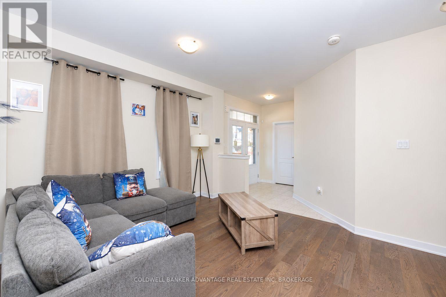 8 Downriver Drive, Welland, Ontario  L3B 0M5 - Photo 5 - X13829292
