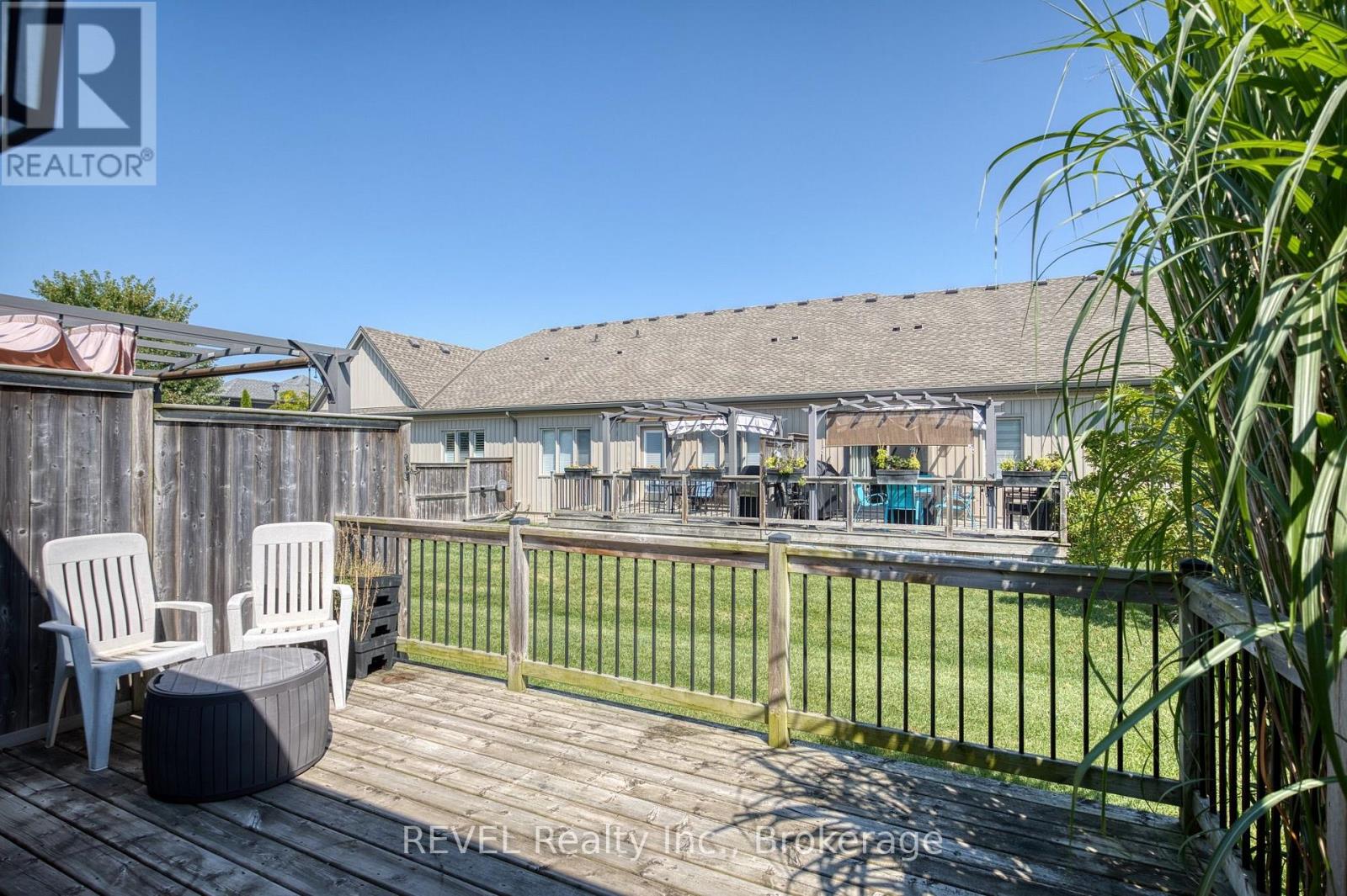 38 Sandalwood Common, St. Catharines, Ontario  L2M 0B3 - Photo 30 - X13829392