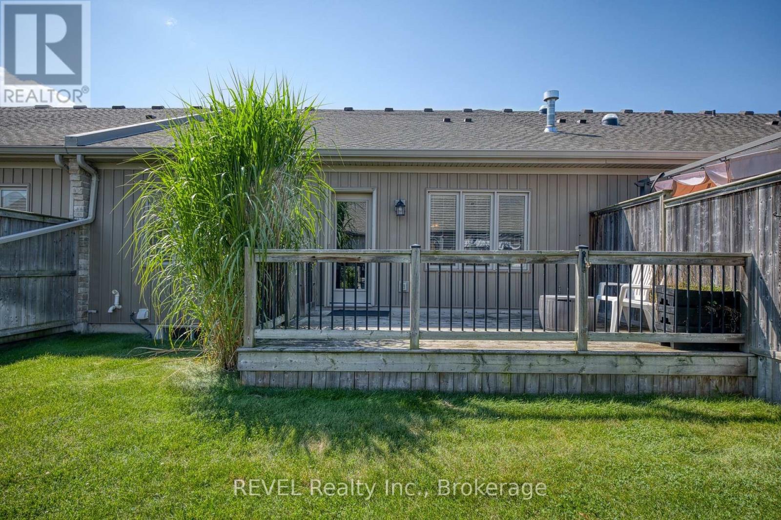 38 Sandalwood Common, St. Catharines, Ontario  L2M 0B3 - Photo 32 - X13829392