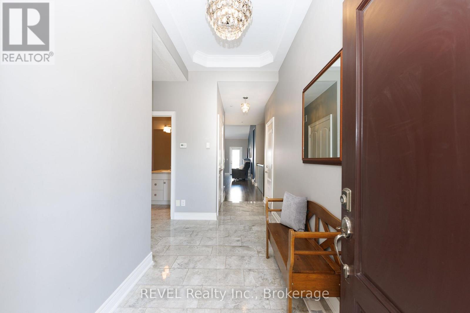 38 Sandalwood Common, St. Catharines, Ontario  L2M 0B3 - Photo 4 - X13829392