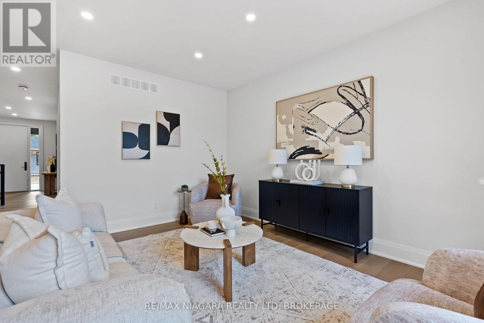 16 Accursi Crescent, Pelham, Ontario  L0S 1E2 - Photo 19 - X13829628