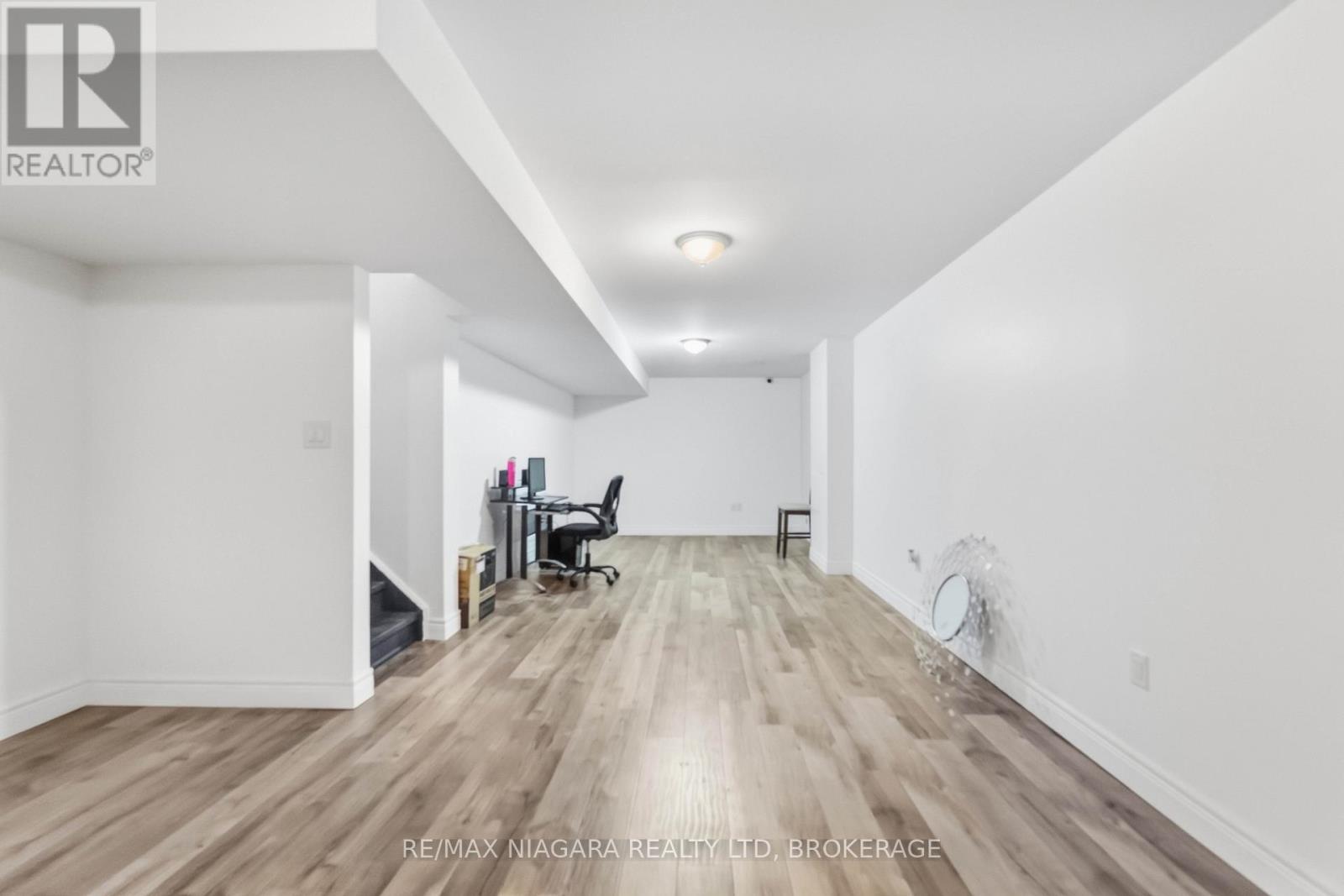 8760 Milomir Street, Niagara Falls, Ontario  L2H 0C6 - Photo 21 - X13830346