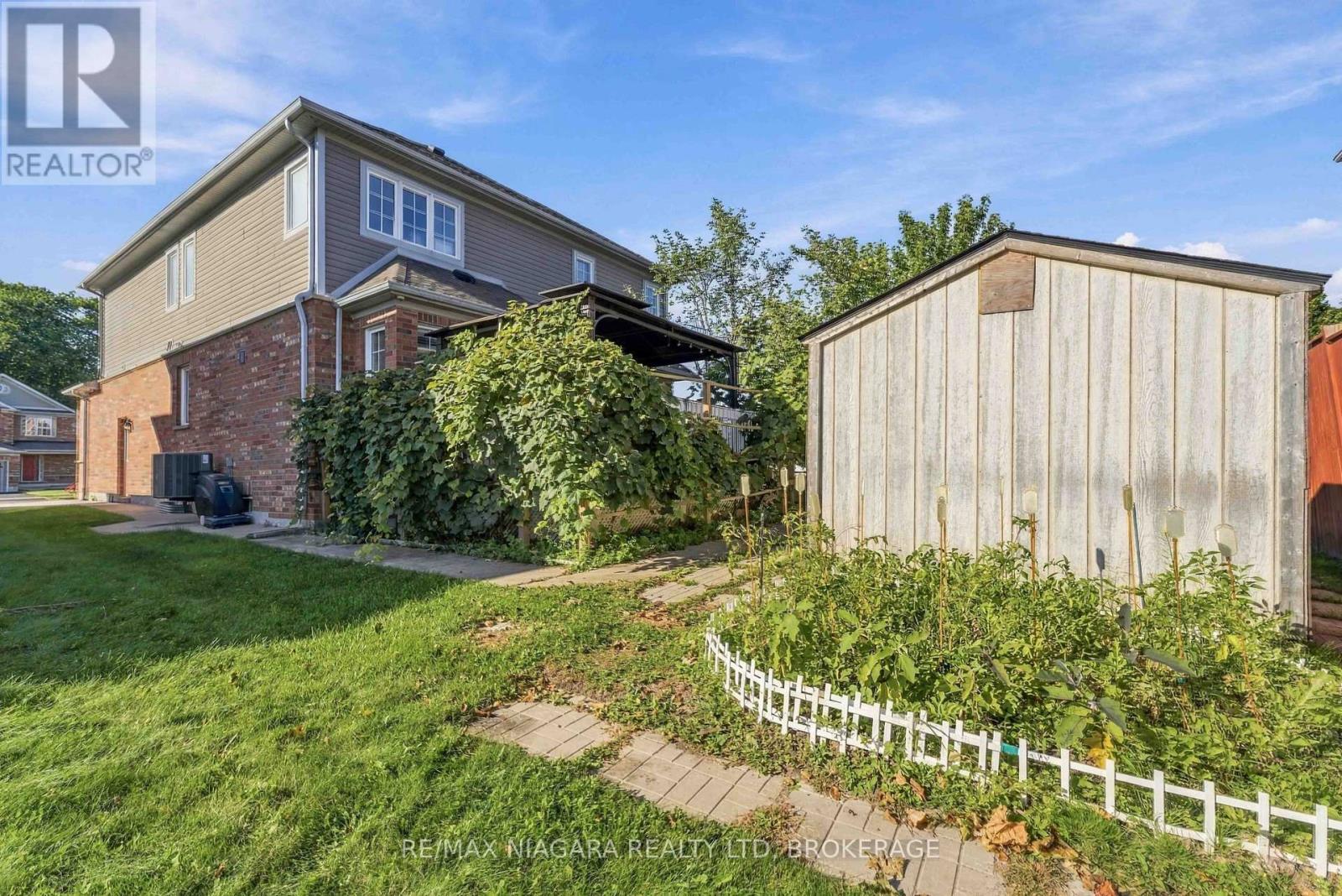8760 Milomir Street, Niagara Falls, Ontario  L2H 0C6 - Photo 24 - X13830346