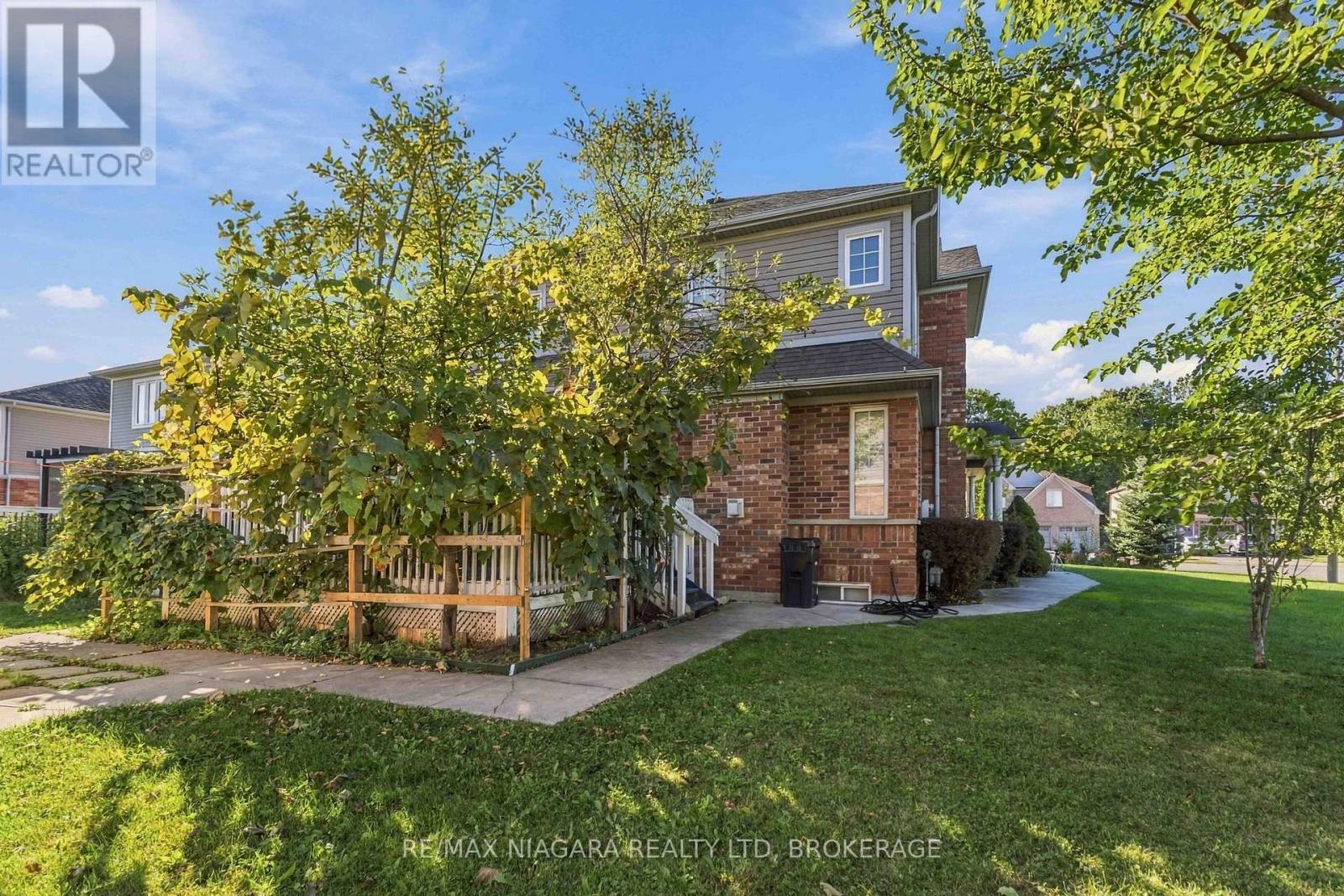 8760 Milomir Street, Niagara Falls, Ontario  L2H 0C6 - Photo 25 - X13830346