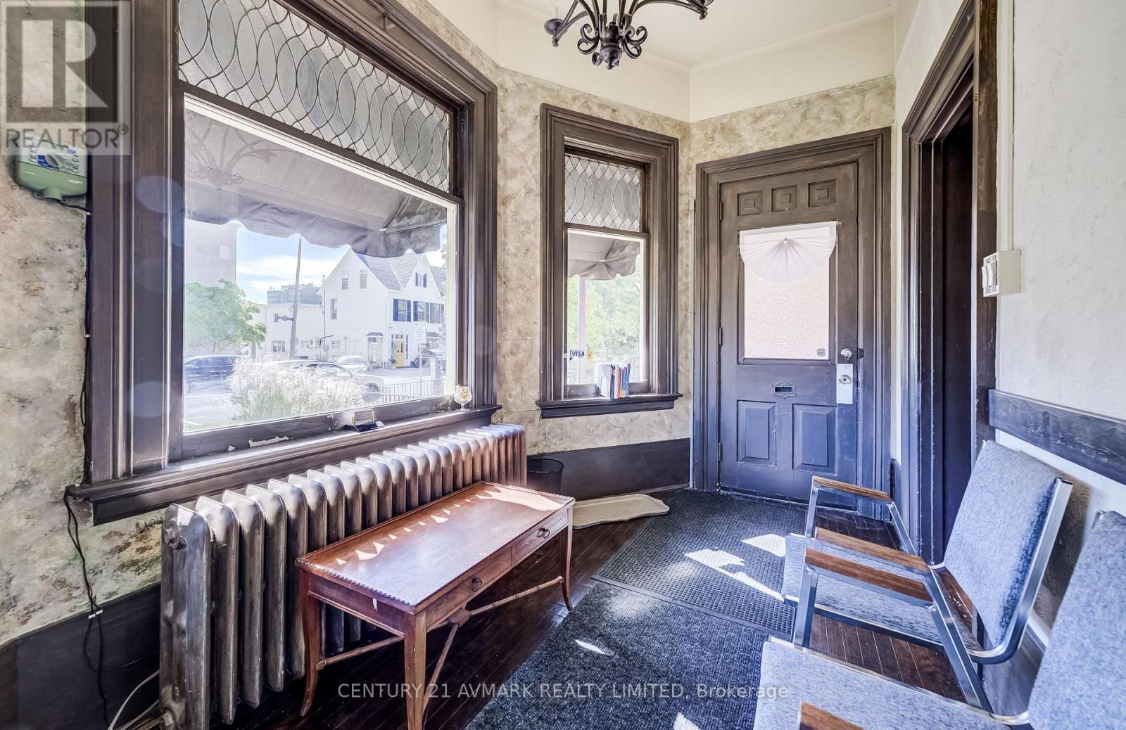 37 Church Street, St. Catharines, Ontario  L2R 3B7 - Photo 6 - X13830766