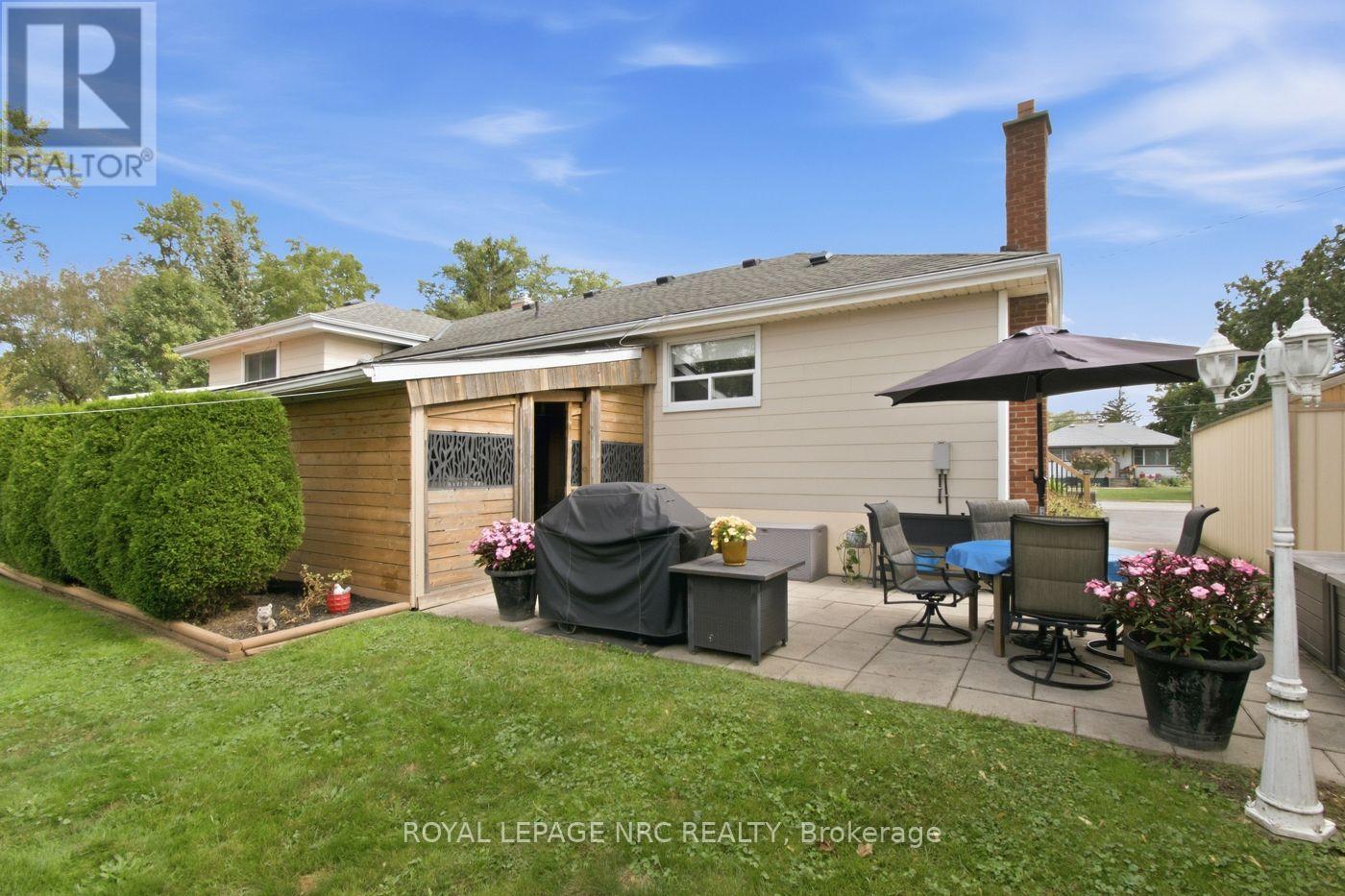 8031 Watson Street, Niagara Falls, Ontario  L2H 1E4 - Photo 34 - X13831024