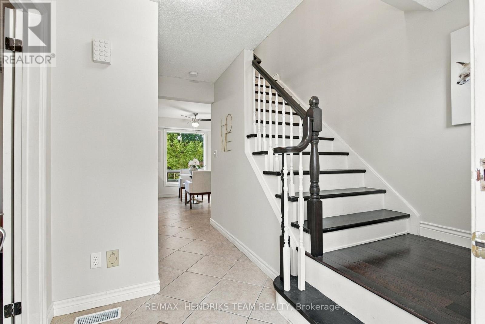 40 Emmett Street, Pelham, Ontario  L0S 1E0 - Photo 6 - X13831086