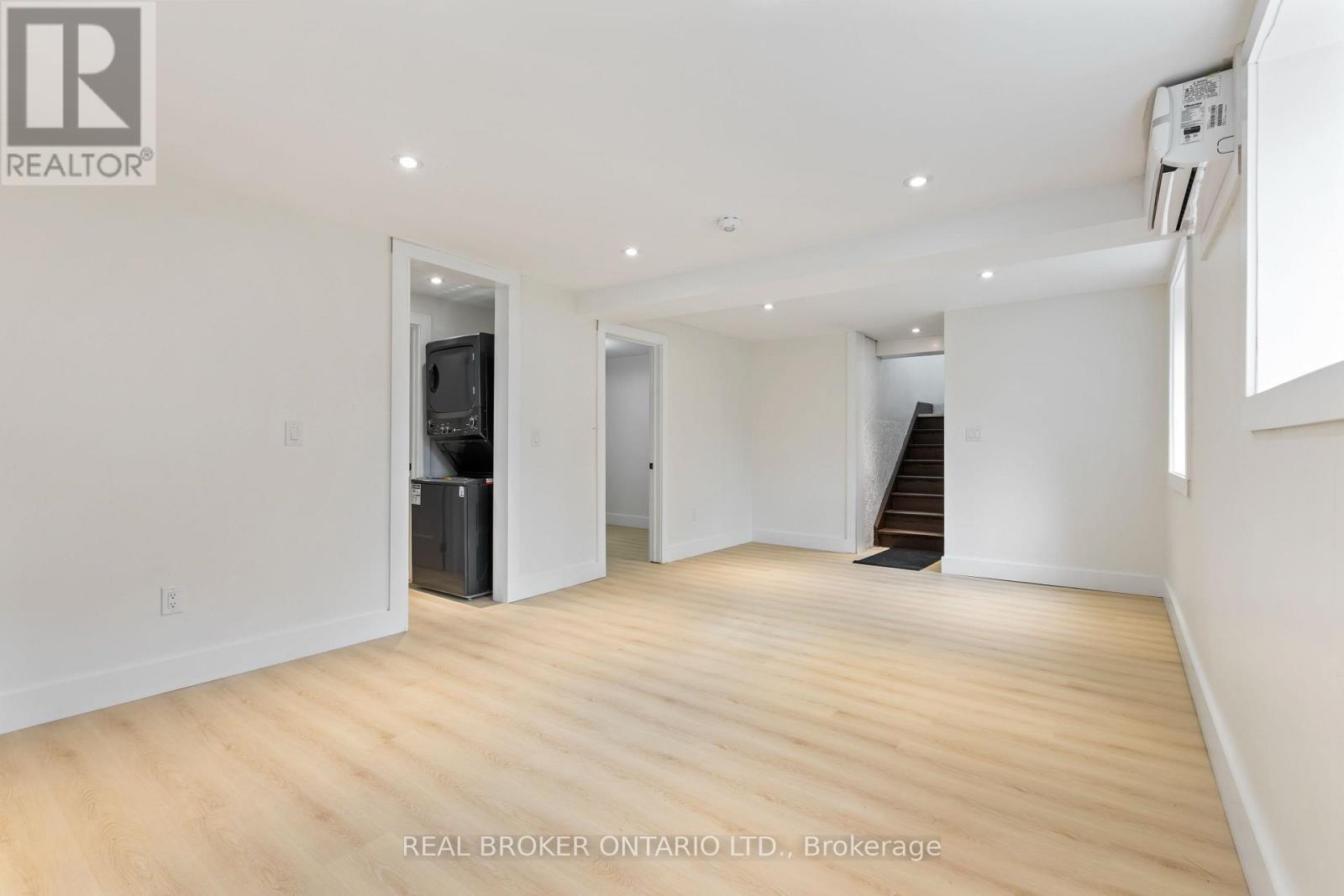 3 - 120 Thorold Road, Welland, Ontario  L3C 3V3 - Photo 6 - X13831270