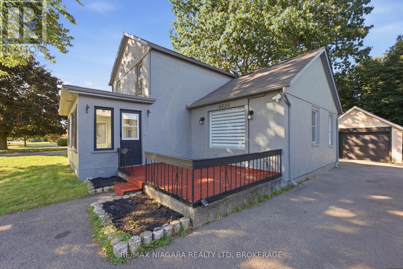 6525 Oneil Street, Niagara Falls, Ontario  L2J 1M7 - Photo 2 - X13831330