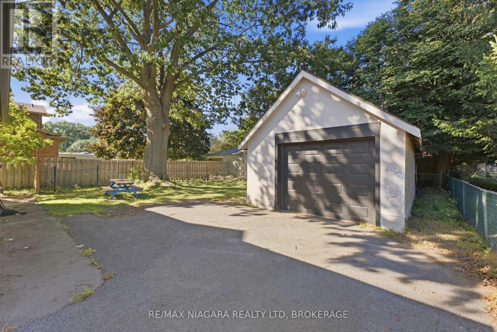 6525 Oneil Street, Niagara Falls, Ontario  L2J 1M7 - Photo 25 - X13831330