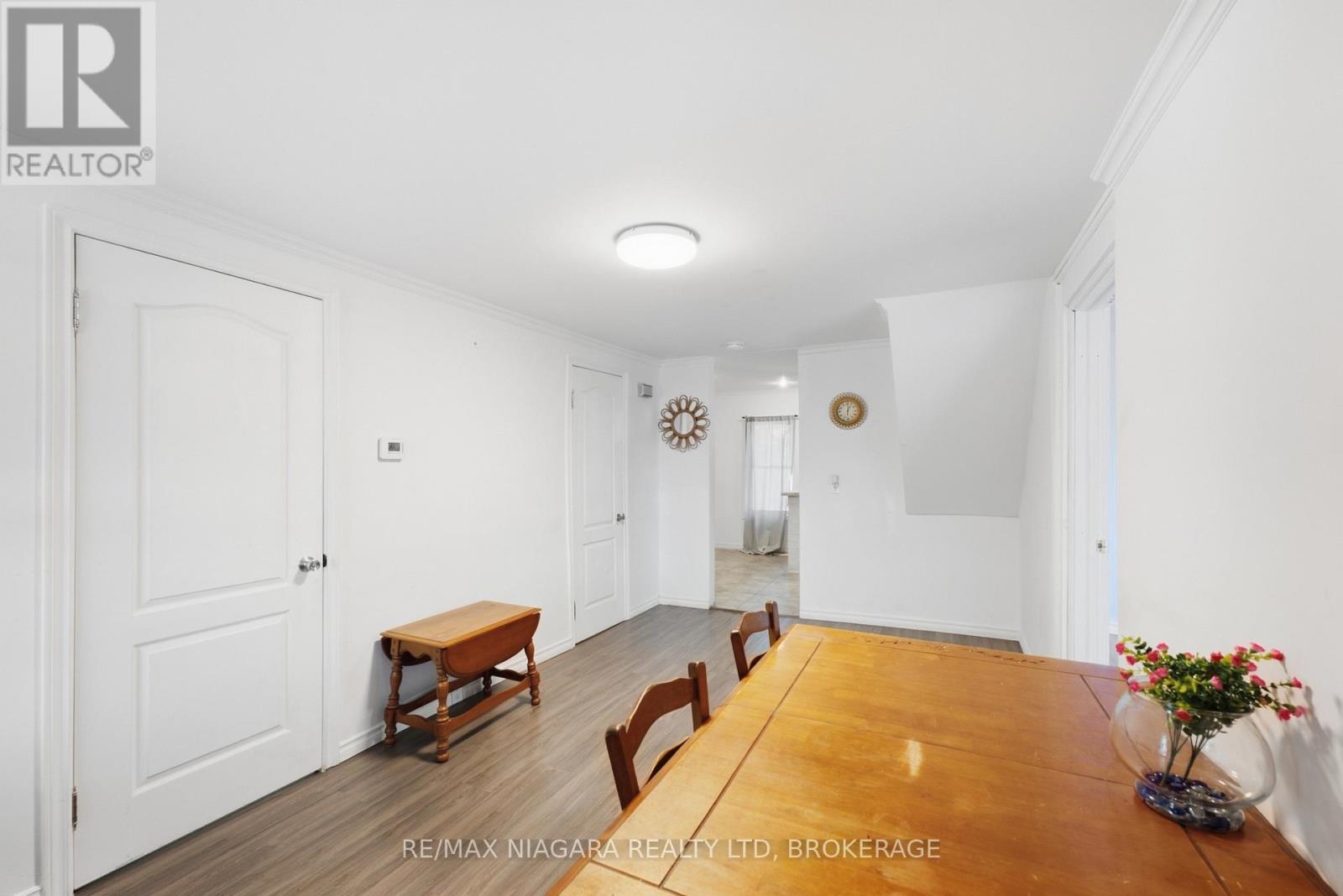 6525 Oneil Street, Niagara Falls, Ontario  L2J 1M7 - Photo 4 - X13831330