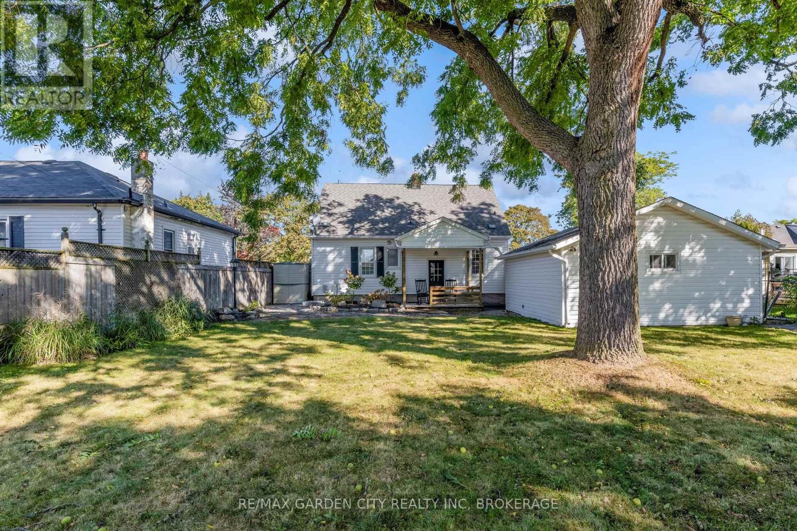 4 Manor Road, St. Catharines, Ontario  L2N 3B5 - Photo 21 - X13831770