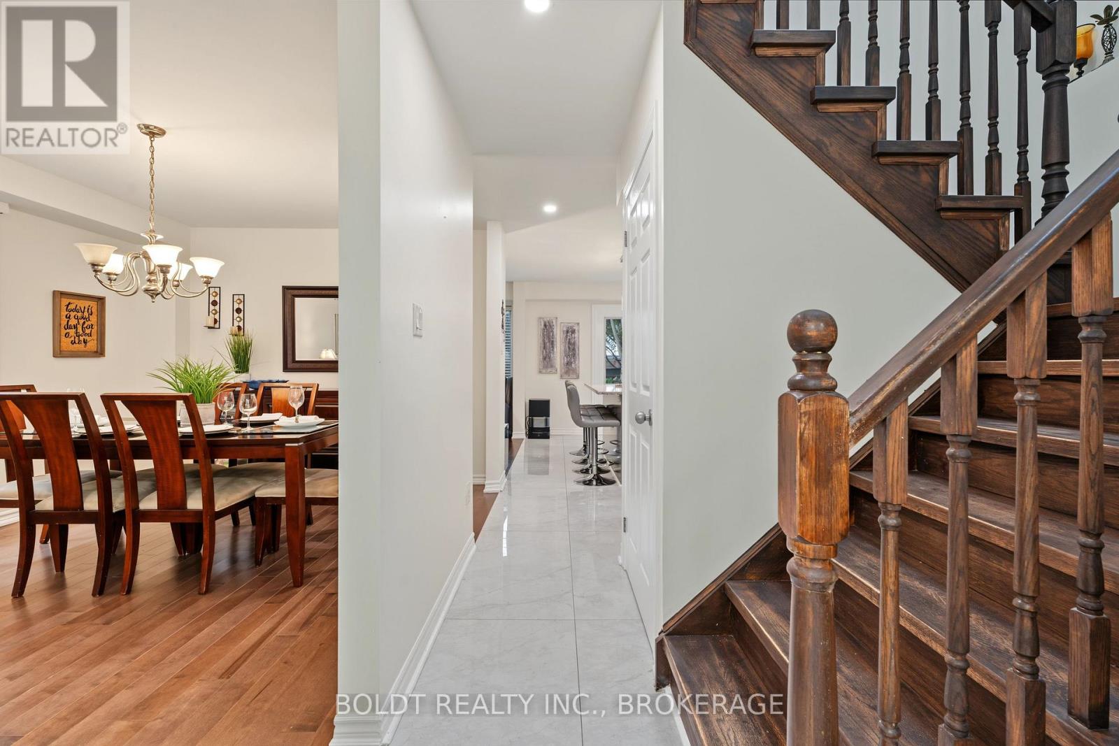17 Valridge Court, Hamilton, Ontario  L9G 4Y5 - Photo 13 - X13831854