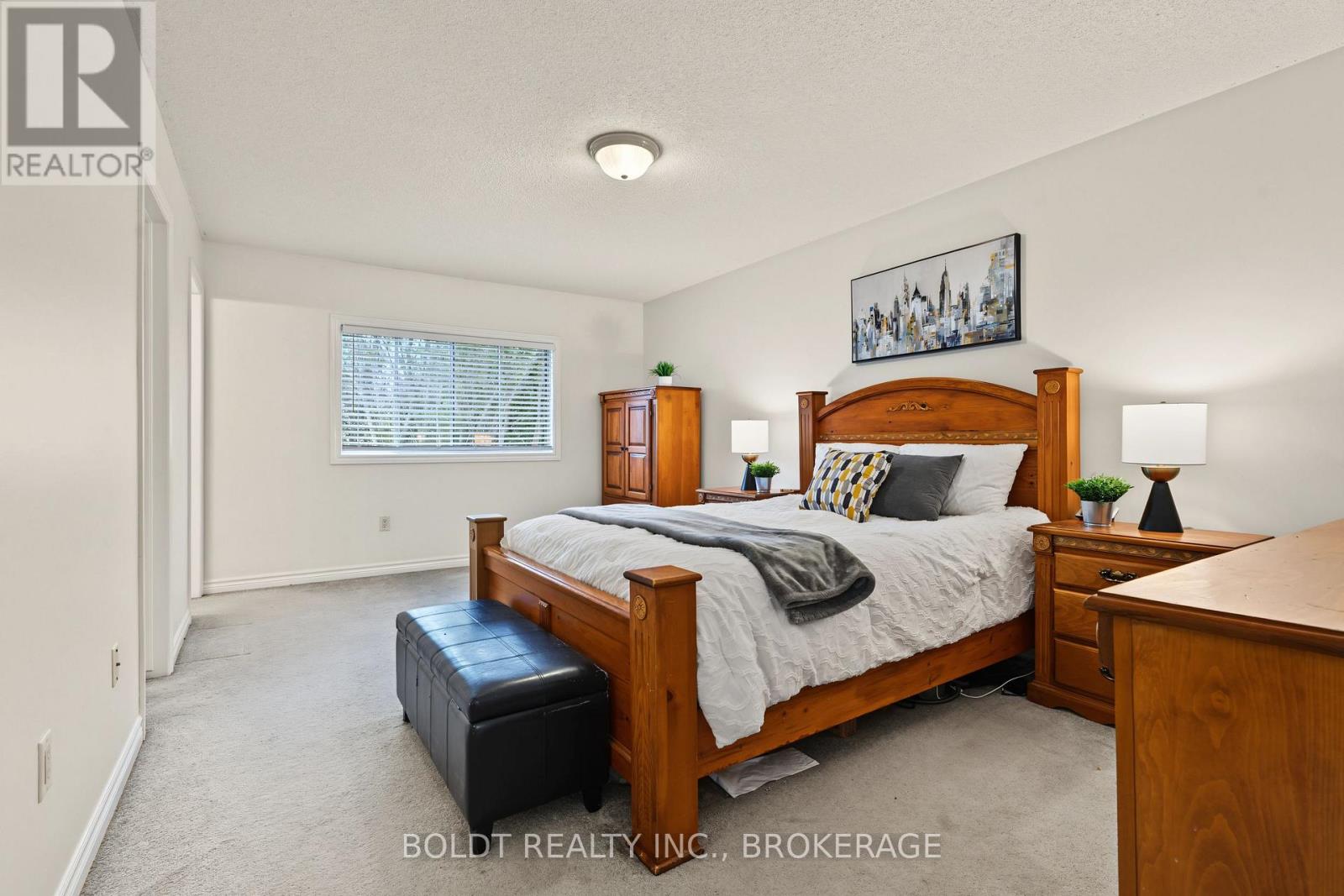 17 Valridge Court, Hamilton, Ontario  L9G 4Y5 - Photo 21 - X13831854