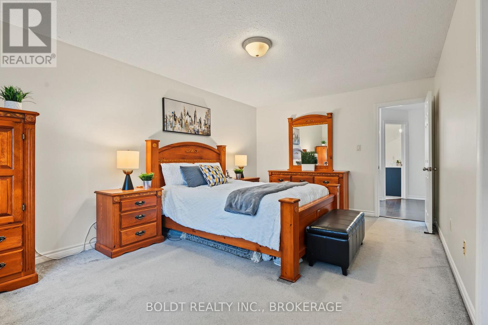 17 Valridge Court, Hamilton, Ontario  L9G 4Y5 - Photo 23 - X13831854