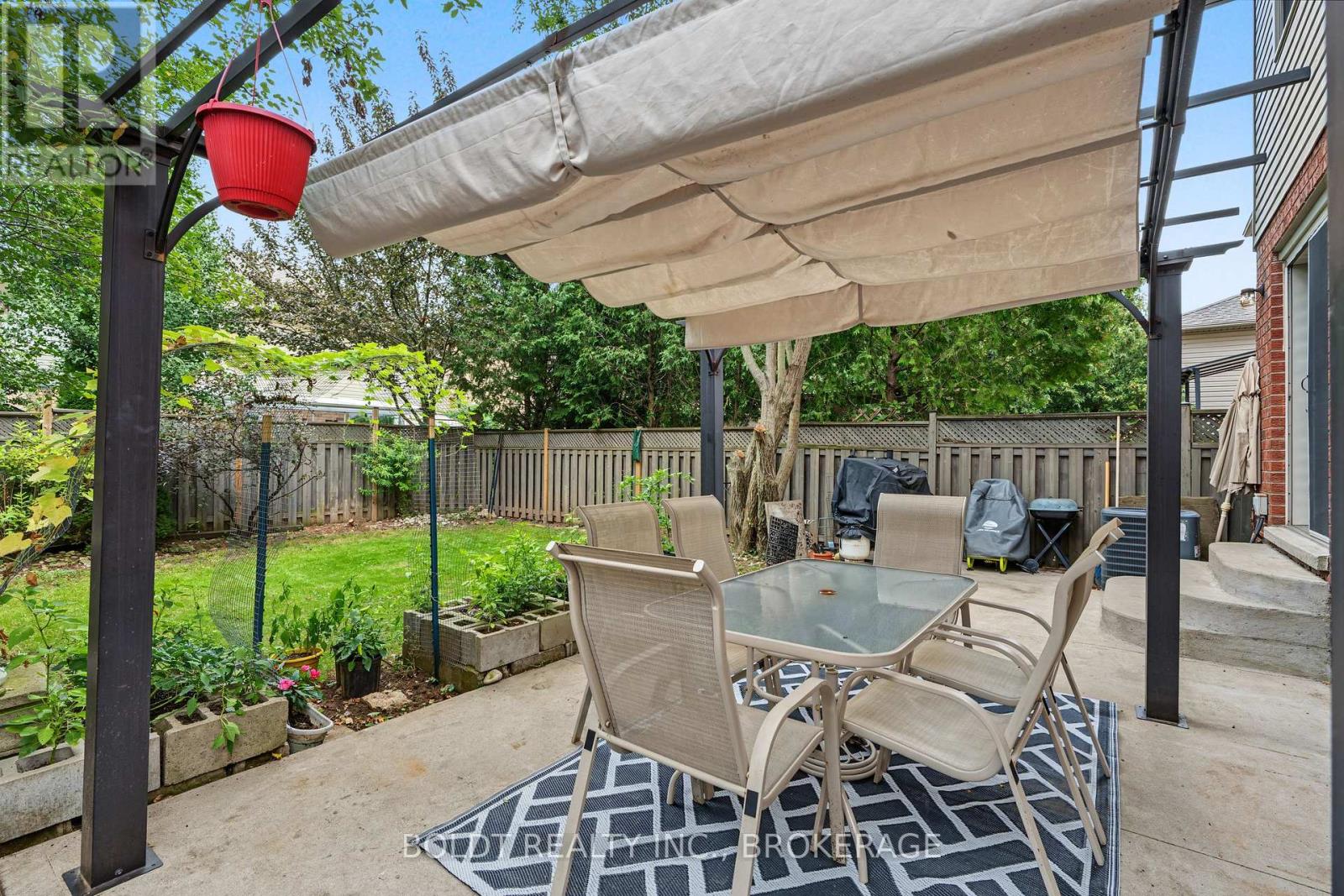 17 Valridge Court, Hamilton, Ontario  L9G 4Y5 - Photo 42 - X13831854