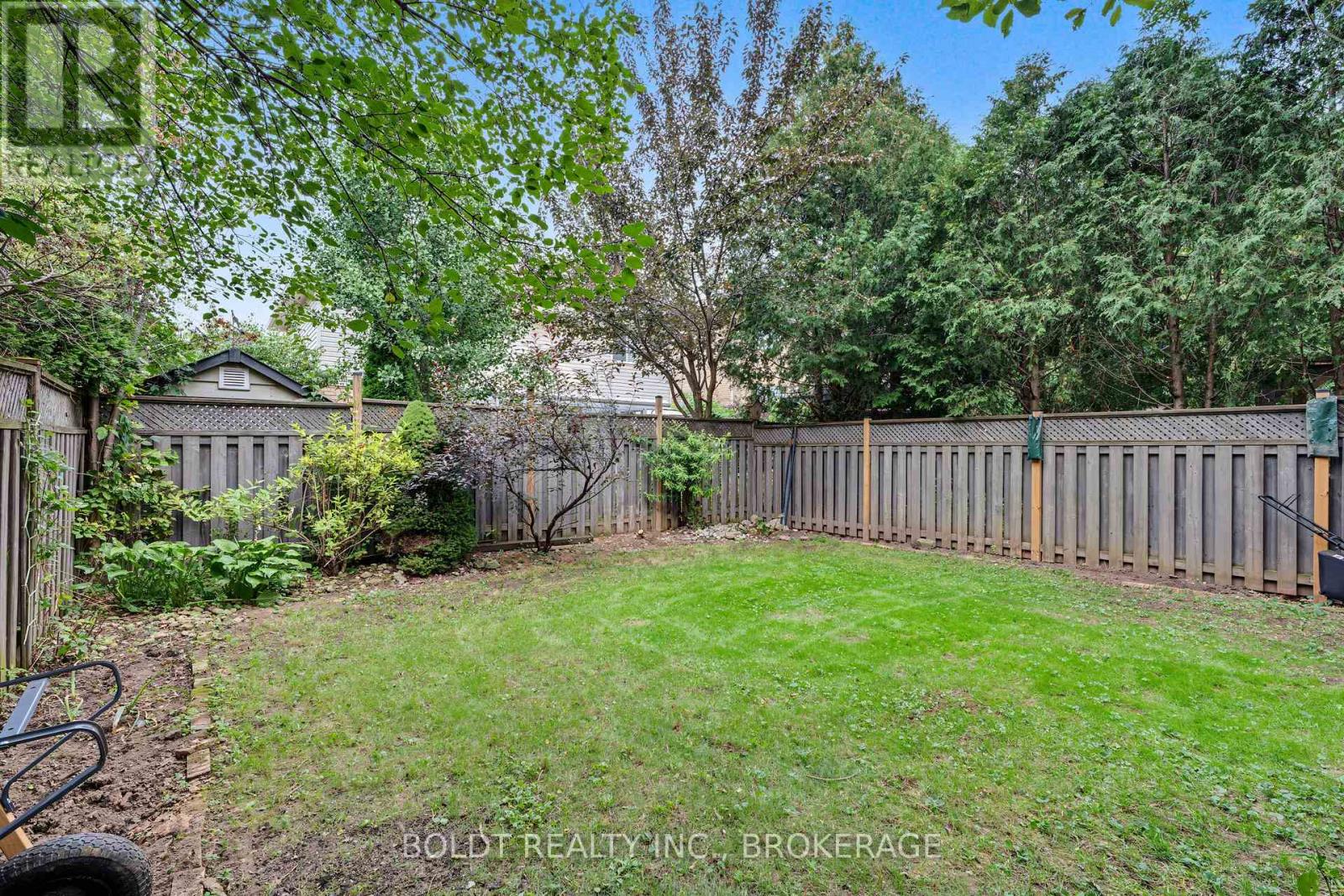 17 Valridge Court, Hamilton, Ontario  L9G 4Y5 - Photo 46 - X13831854