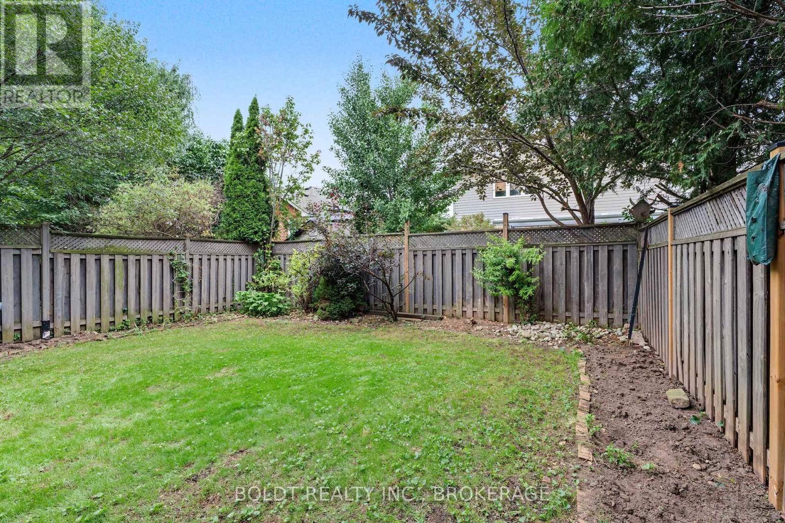 17 Valridge Court, Hamilton, Ontario  L9G 4Y5 - Photo 47 - X13831854
