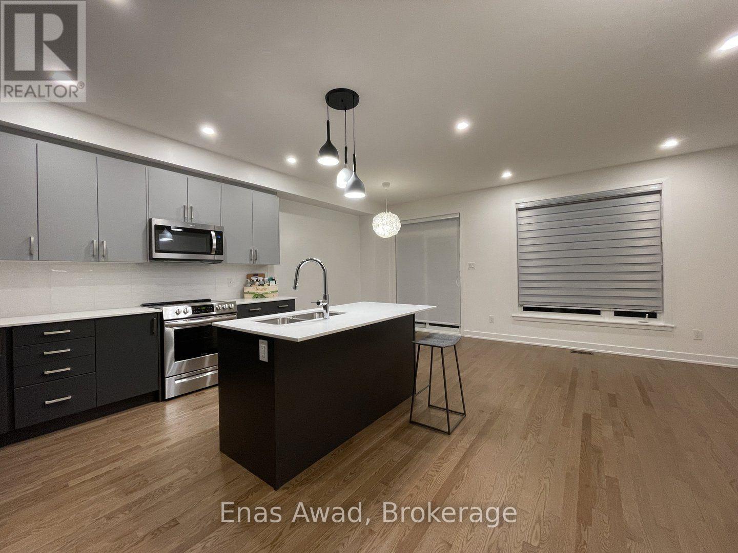54 OVERBERG WAY, Ottawa, Ontario