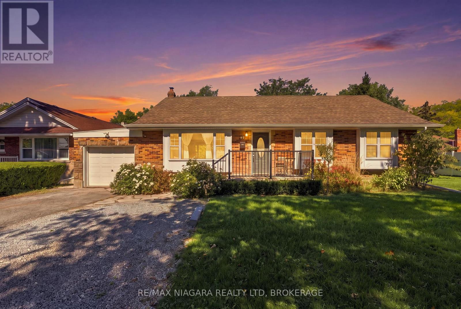 97 GLENDALE AVENUE, St. Catharines, Ontario