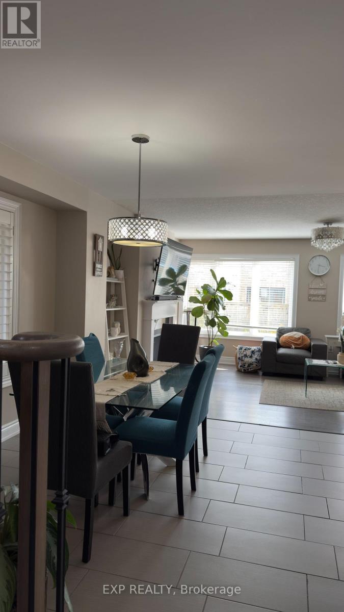 8040 Blue Ash Lane, Niagara Falls, Ontario  L2H 0N9 - Photo 11 - X13832640