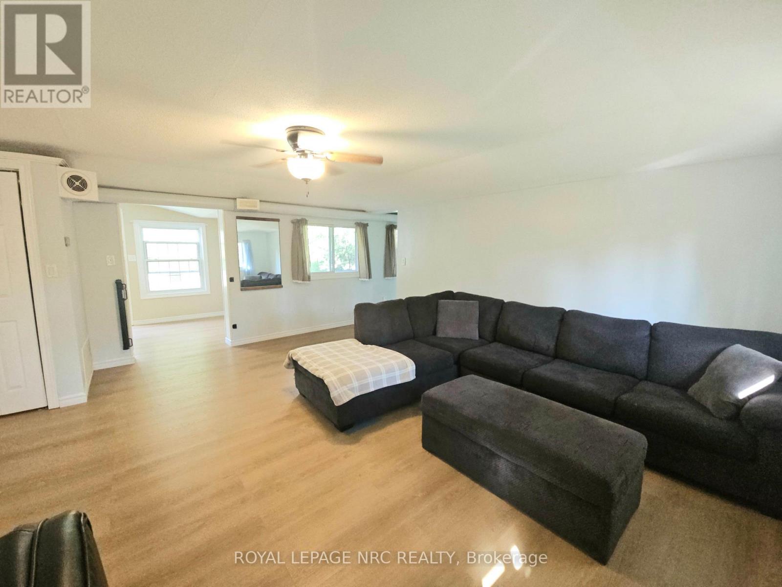 3093 Hyman Avenue, Fort Erie, Ontario  L0S 1N0 - Photo 4 - X13832986