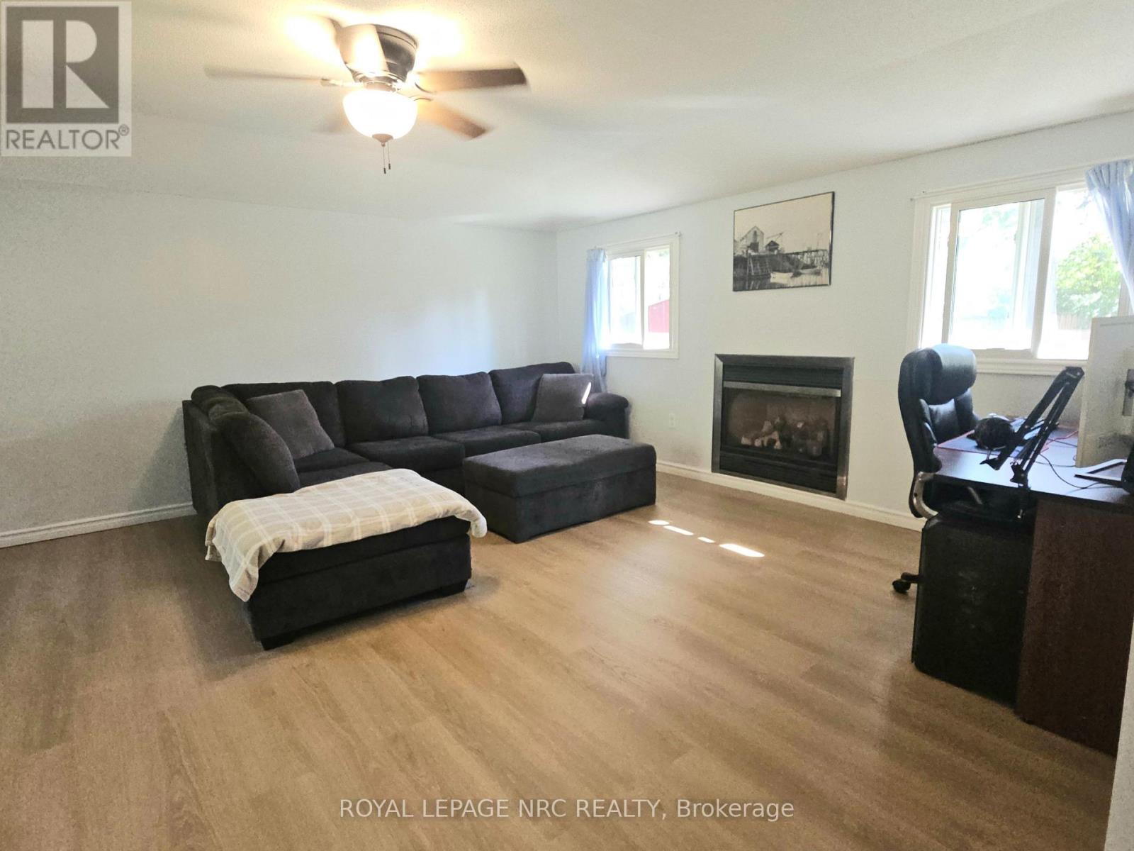 3093 Hyman Avenue, Fort Erie, Ontario  L0S 1N0 - Photo 5 - X13832986