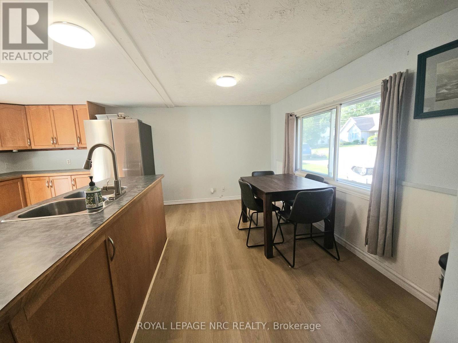 3093 Hyman Avenue, Fort Erie, Ontario  L0S 1N0 - Photo 7 - X13832986
