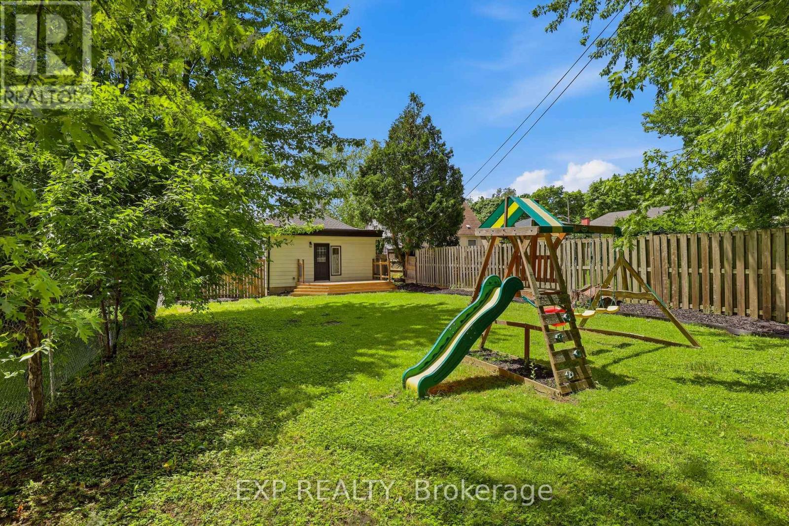 134 Sterling Street, London East, Ontario  N5Y 1Y8 - Photo 26 - X13833174