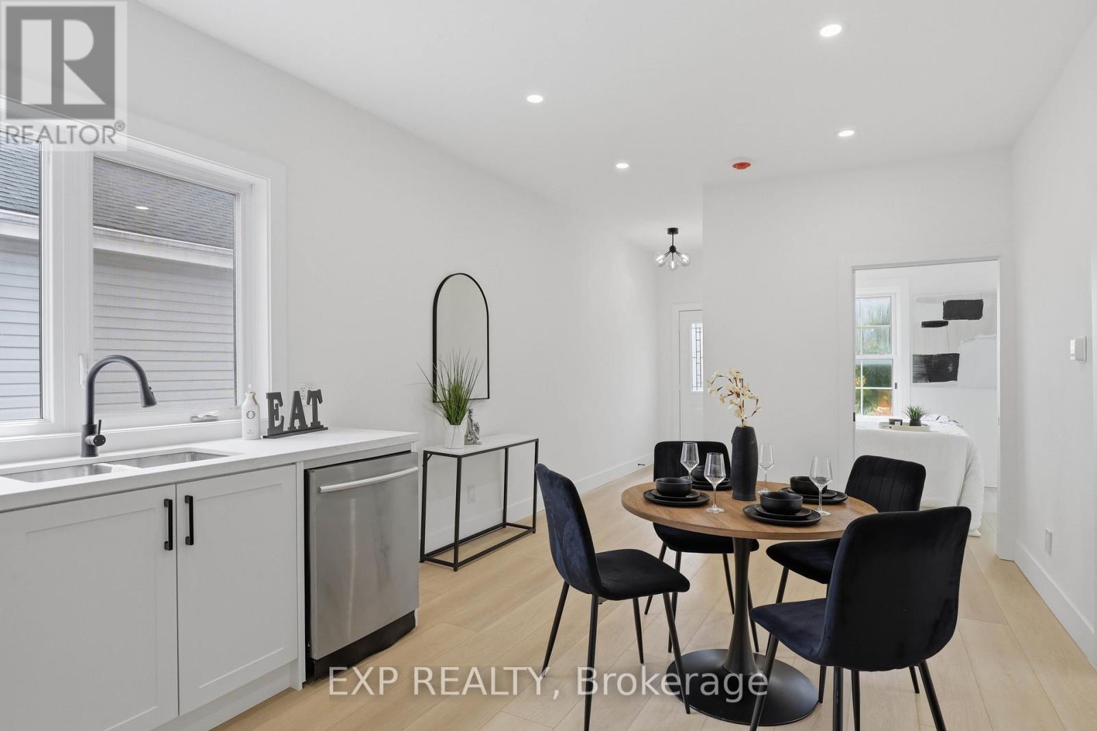 134 Sterling Street, London East, Ontario  N5Y 1Y8 - Photo 7 - X13833174