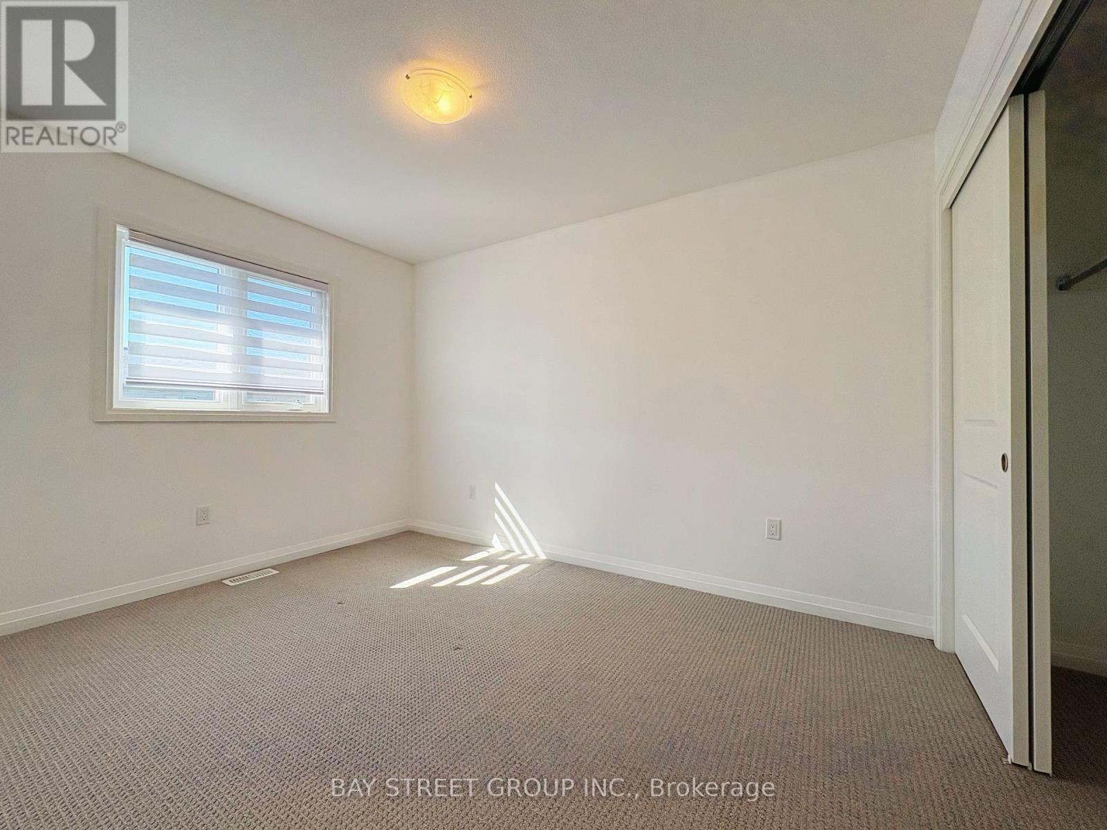 7405 Matteo Drive, Niagara Falls, Ontario  L2H 2Y6 - Photo 12 - X13833464