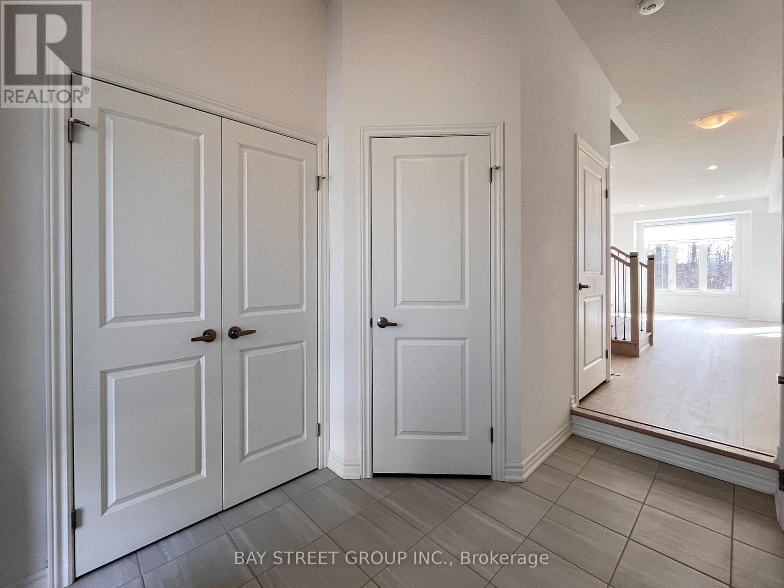 25 - 7444 Baycrest Common, Niagara Falls, Ontario  L2G 3L9 - Photo 3 - X13833706